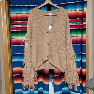 Hayden Fringe Sleeve Chunky V-Neck Cardigan - Tan